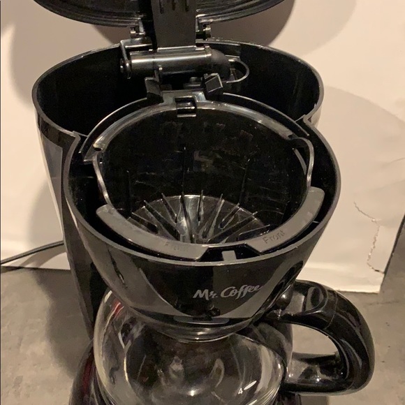 Coffee maker - Picture 2 of 3